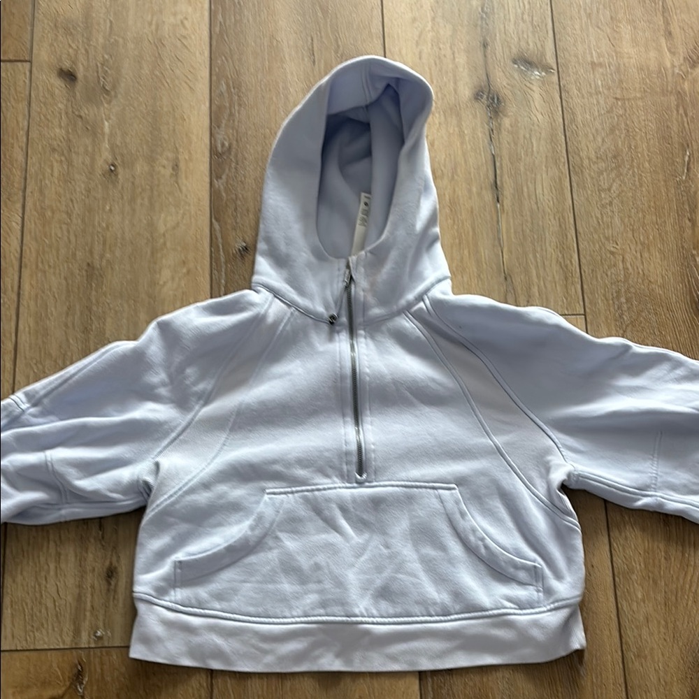 Lululemon perrywinkle half zip